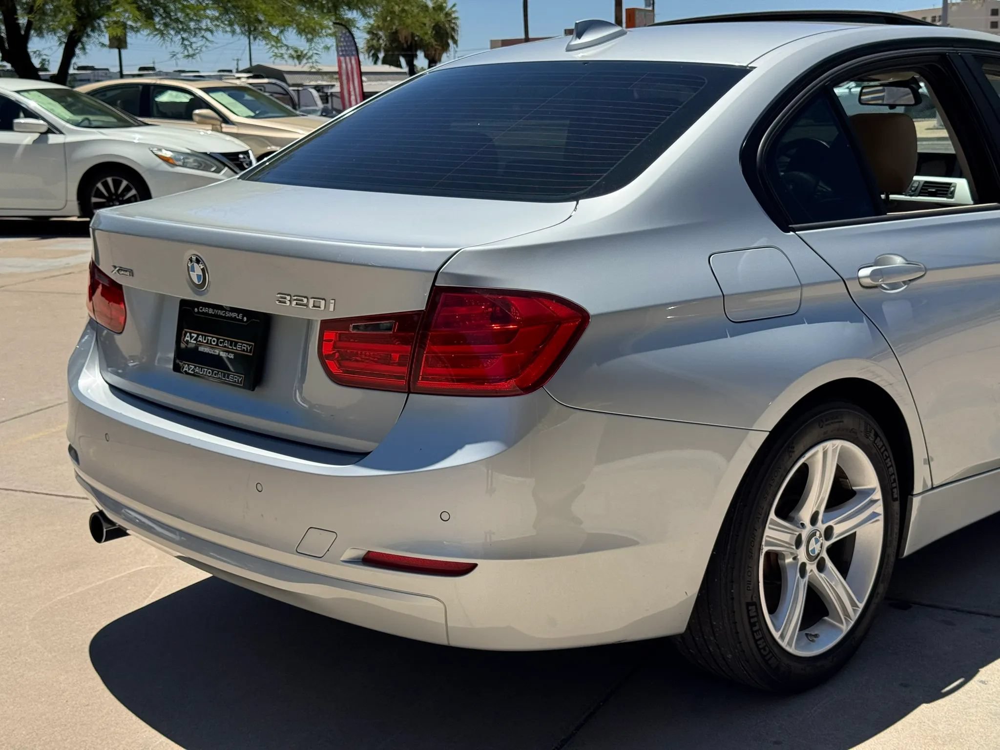 Used 2014 BMW 320i xDrive Sedan AWD/4WD image 49