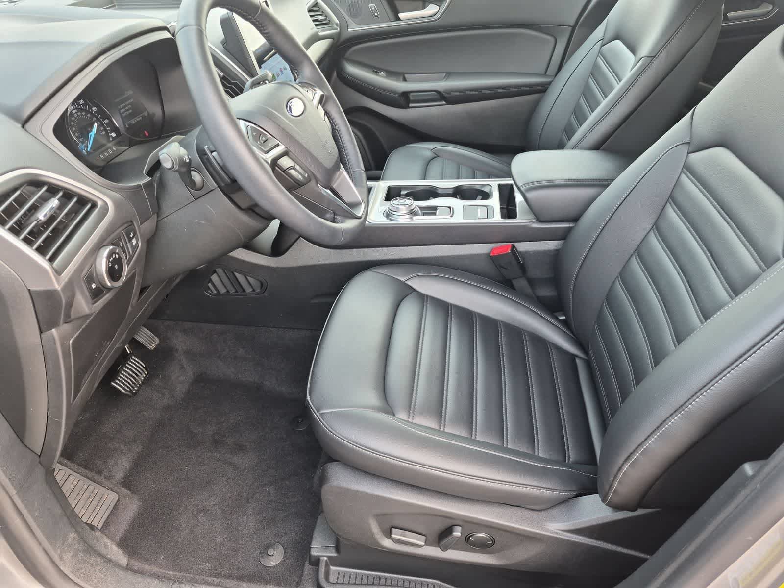 Used 2024 Ford Edge SEL w/ Convenience Package AWD/4WD image 16