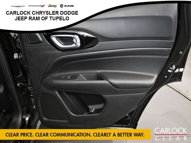 New 2026 Jeep Compass Latitude w/ Sun and Sound Group AWD/4WD image 32