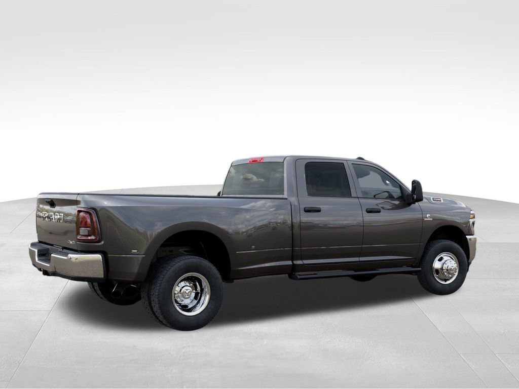 New 2026 RAM 3500 Tradesman image 4