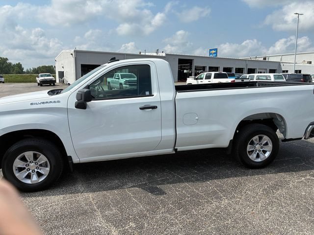 Used 2025 Chevrolet Silverado 1500 W/T RWD image 8