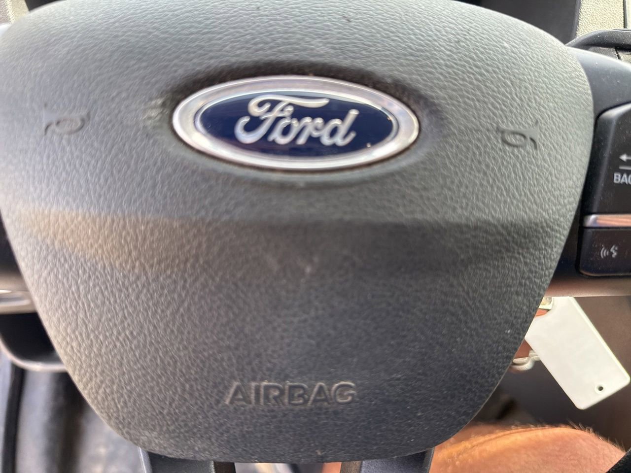 Used 2024 Ford Transit 250 148 Medium Roof RWD image 26