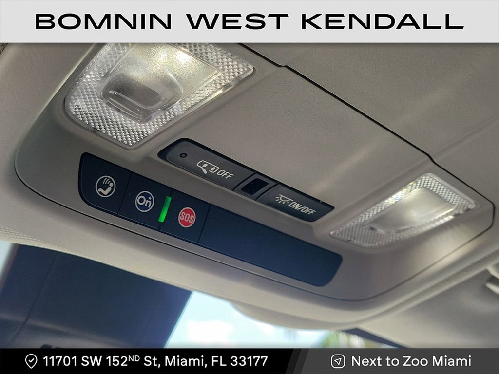 Used 2023 Chevrolet Equinox LS image 20