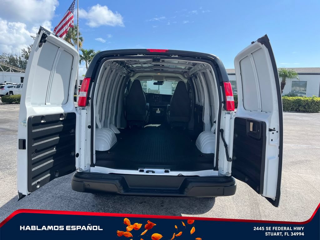 New 2026 GMC Savana 2500 w/ Driver Convenience Package RWD image 10