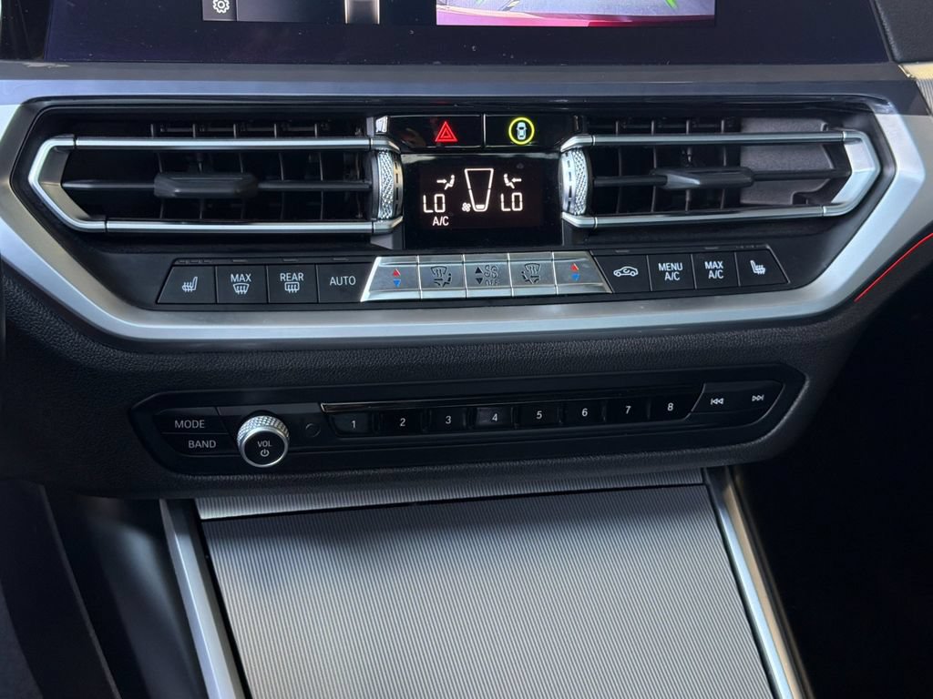 Used 2020 BMW 330i Sedan w/ Driving Assistance Package RWD image 20