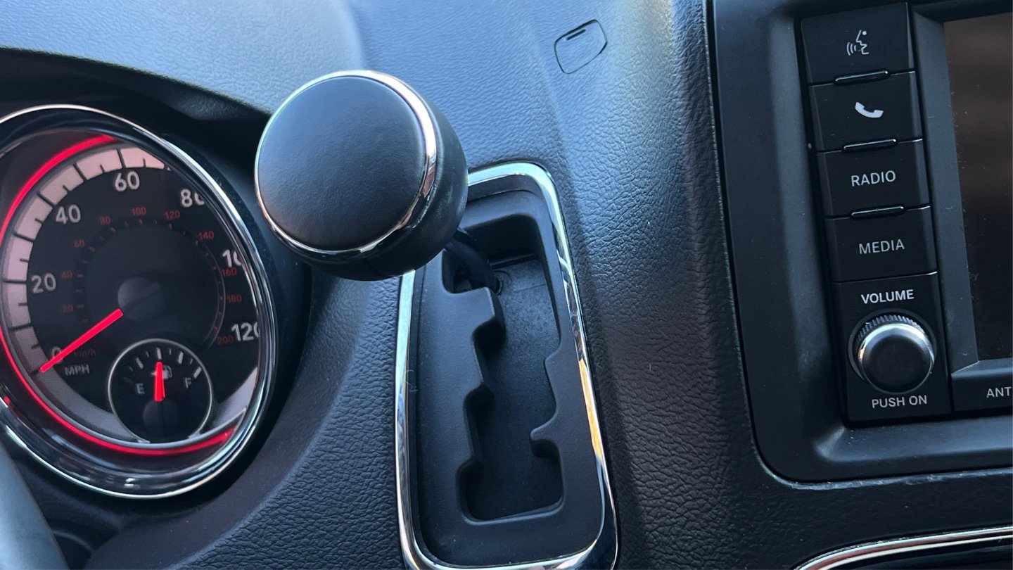 Used 2019 Dodge Grand Caravan SE w/ UConnect Hands-Free Group FWD image 31