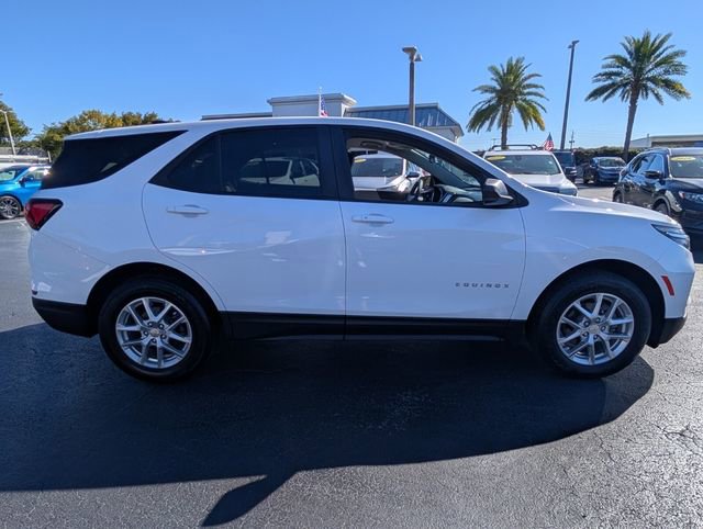 Used 2024 Chevrolet Equinox LS w/ LS Convenience Package image 20