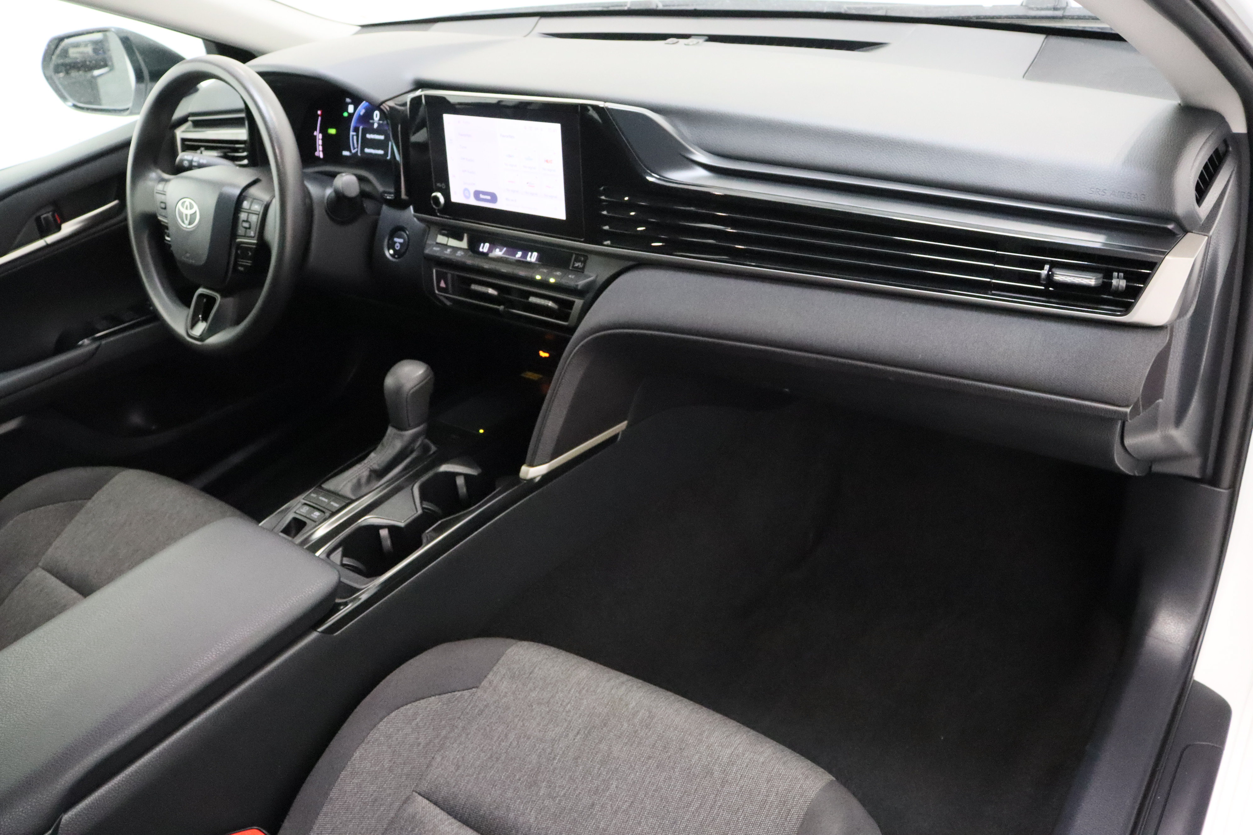 Certified 2025 Toyota Camry LE FWD image 34