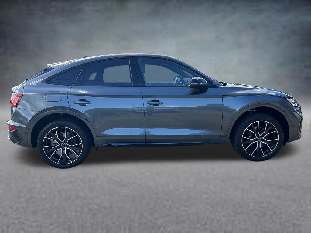 Used 2024 Audi SQ5 Prestige w/ Prestige Package AWD/4WD image 7