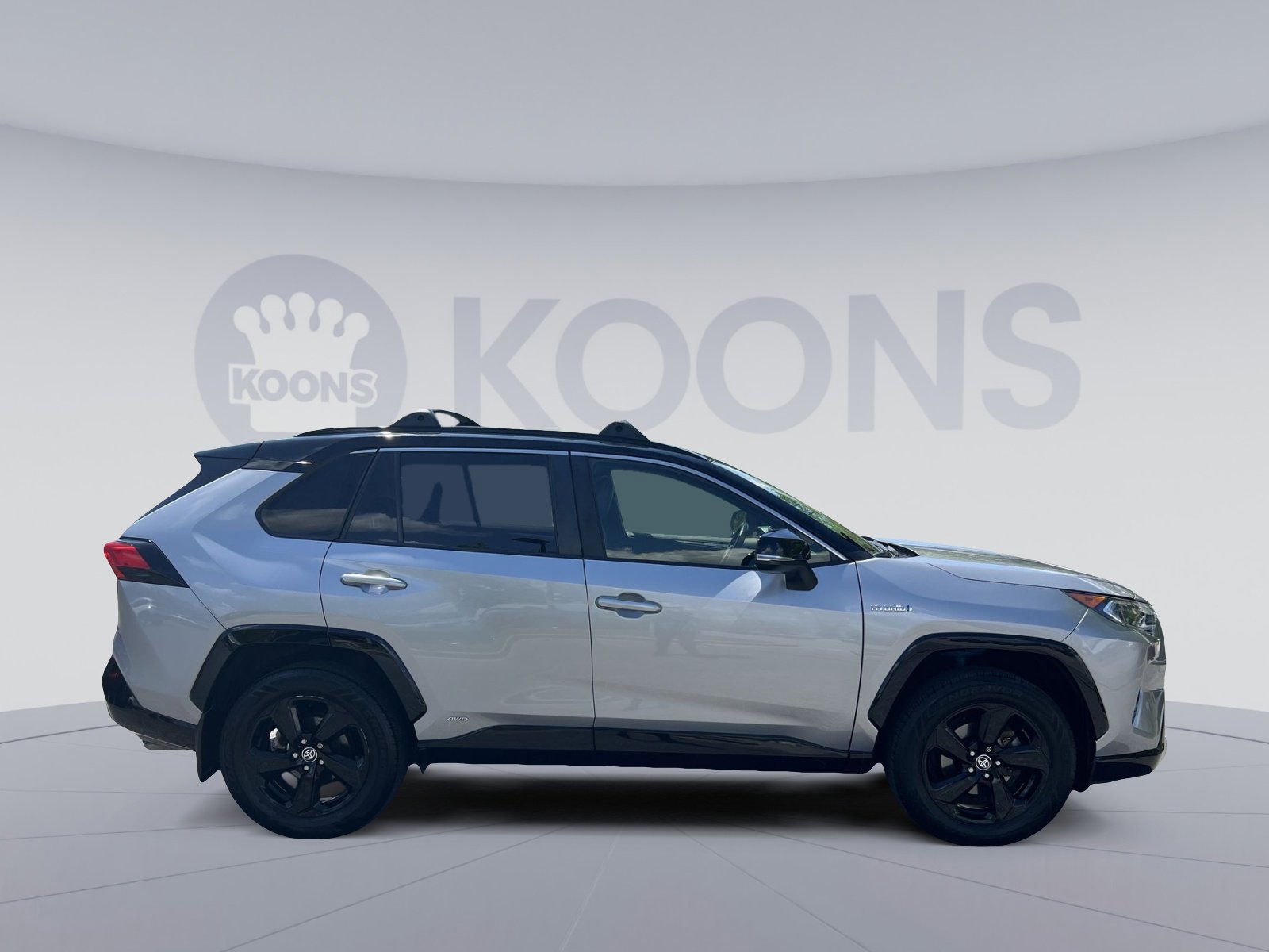 Used 2020 Toyota RAV4 XSE AWD/4WD image 17