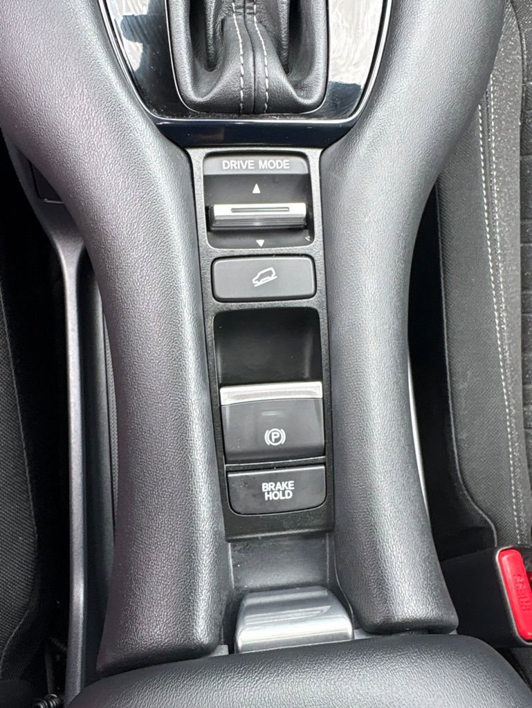 Used 2023 Honda HR-V LX image 30