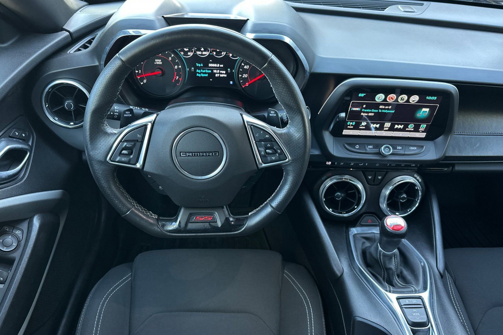Used 2018 Chevrolet Camaro SS image 15