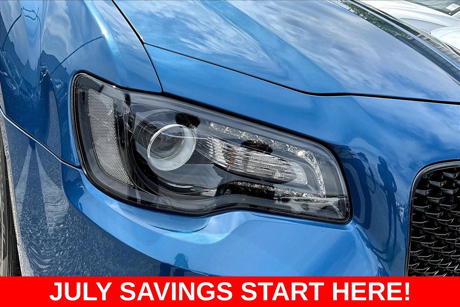 Used 2023 Chrysler 300 Touring w/ Sport Appearance Package RWD image 34