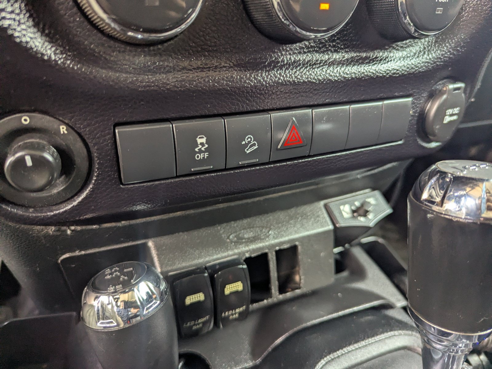 Used 2016 Jeep Wrangler Unlimited Sport w/ Quick Order Package 24S AWD/4WD image 27