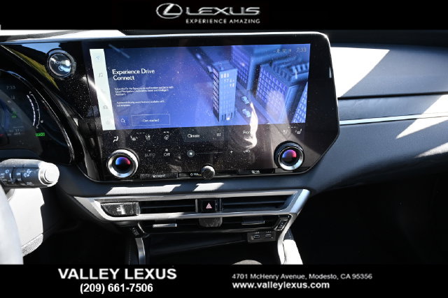 Certified 2024 Lexus RX 450h AWD w/ Convenience Package image 9