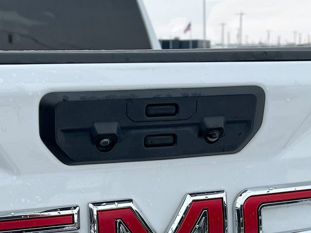 Used 2024 GMC Sierra 2500 AT4 image 27