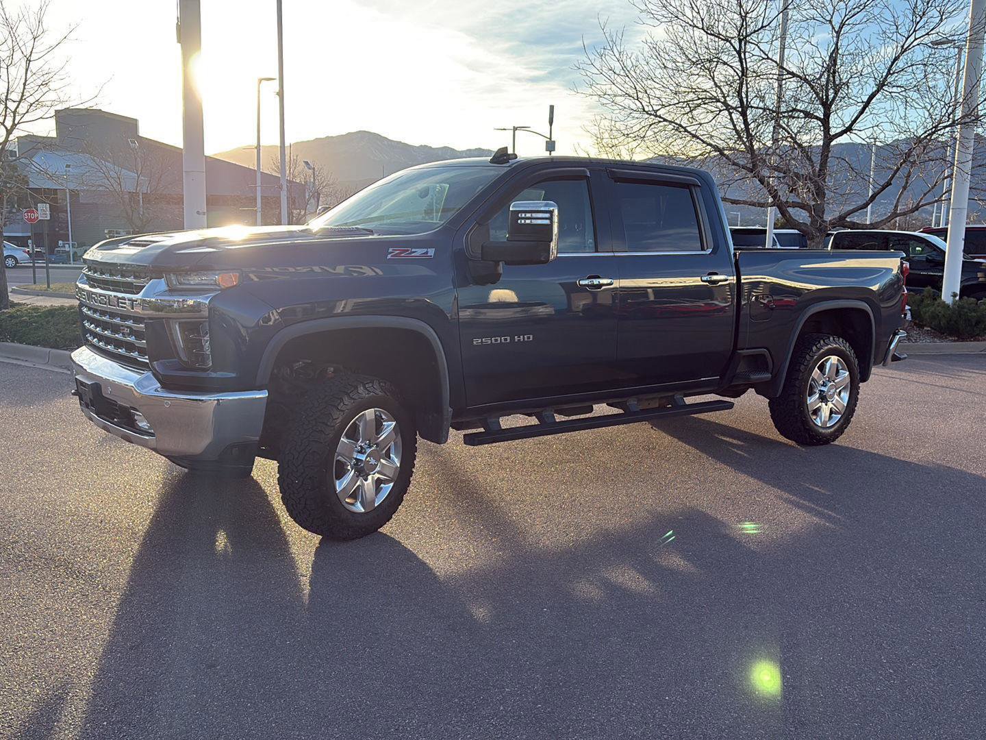 Used 2020 Chevrolet Silverado 2500 LTZ image 3