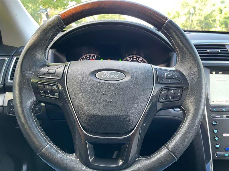 Used 2017 Ford Explorer Platinum AWD/4WD image 81