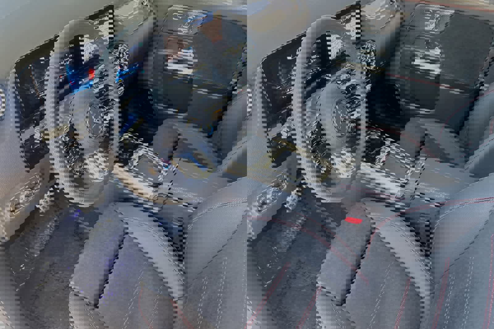 New 2025 Mercedes-Benz GLA 35 AMG 4MATIC image 6