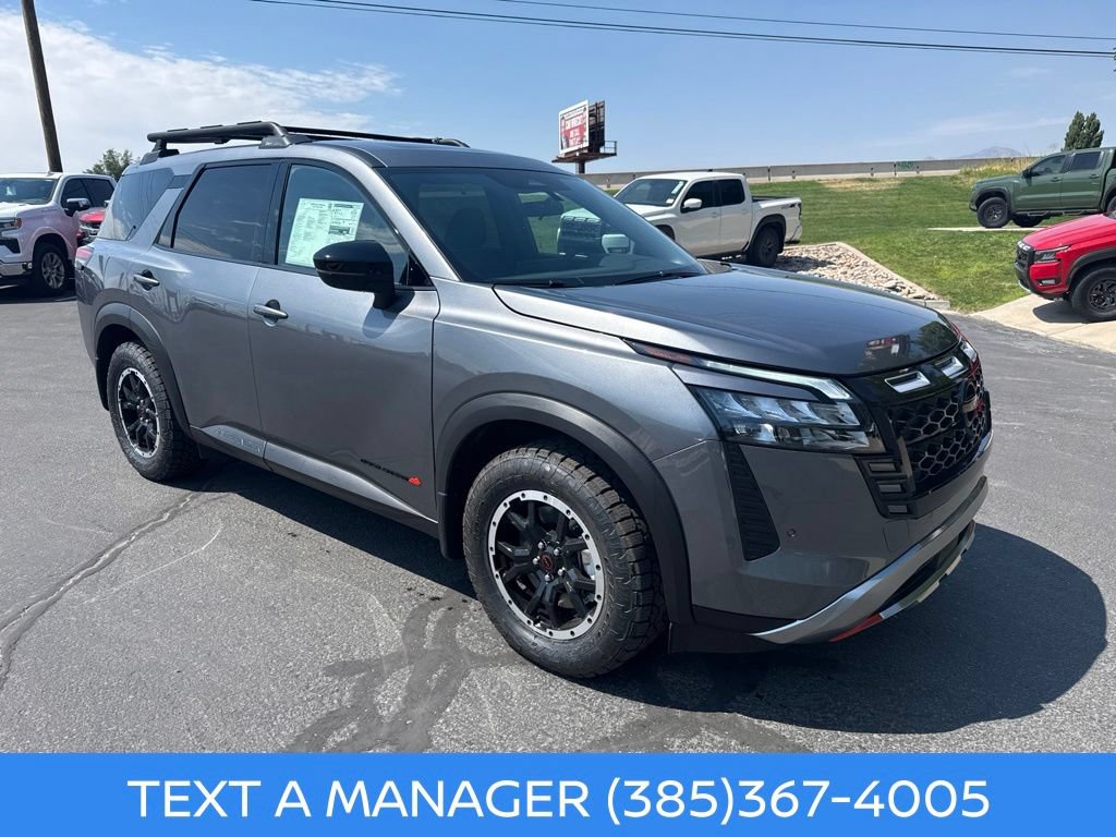 New 2026 Nissan Pathfinder Rock Creek w/ Rock Creek Premium Package