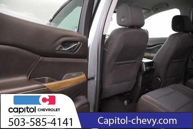 Used 2023 GMC Acadia SLE w/ Elevation Edition AWD/4WD image 30