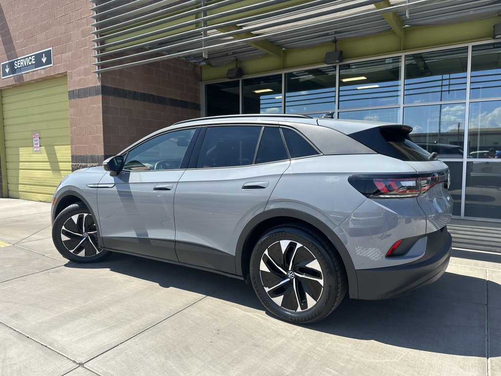 Used 2022 Volkswagen ID.4 Pro S image 4