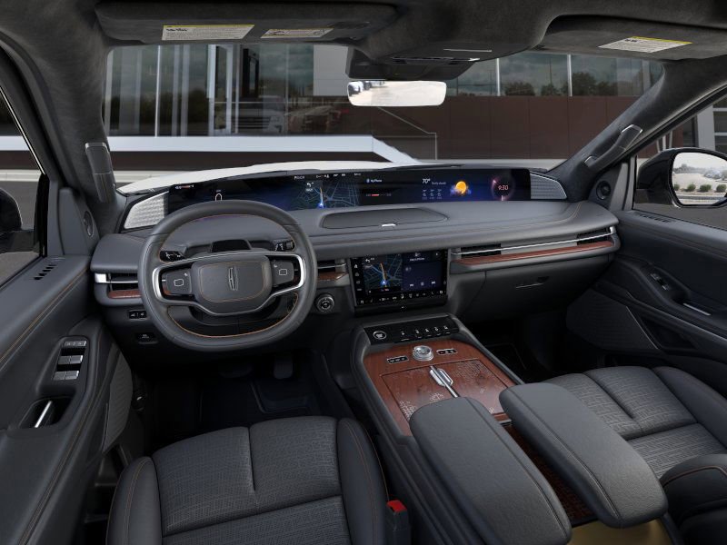 New 2025 Lincoln Navigator Black Label image 9