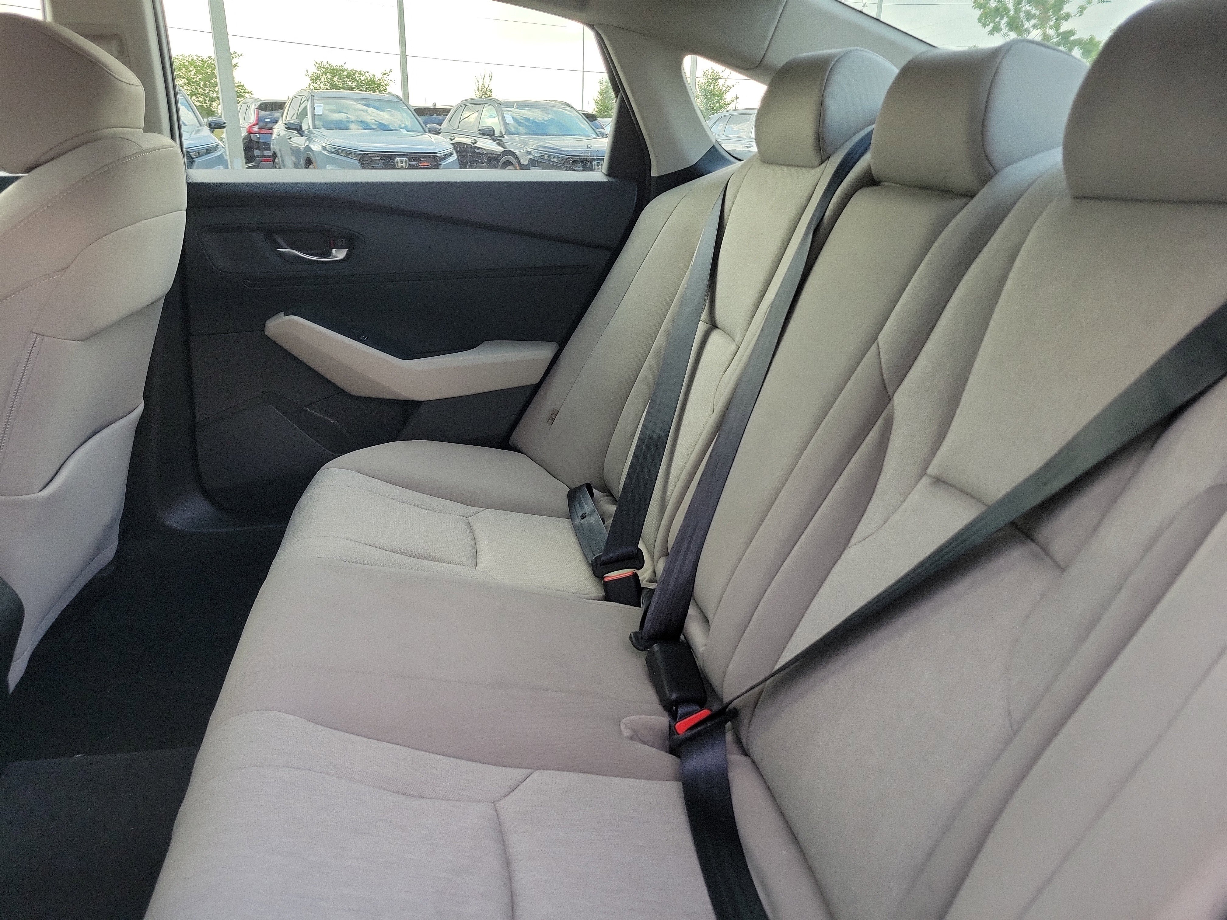 Used 2023 Honda Accord EX image 12