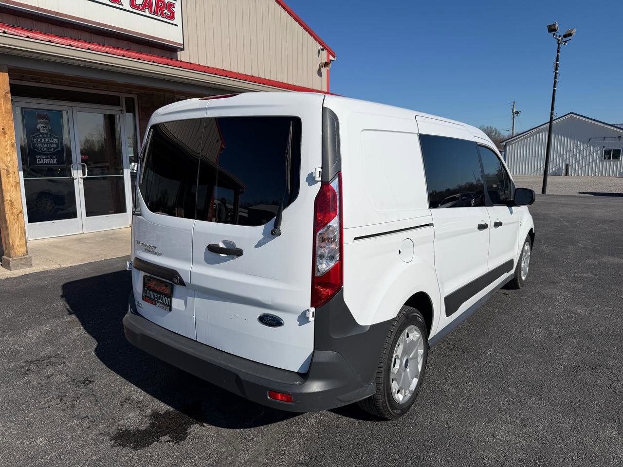 Used 2018 Ford Transit Connect XL image 4