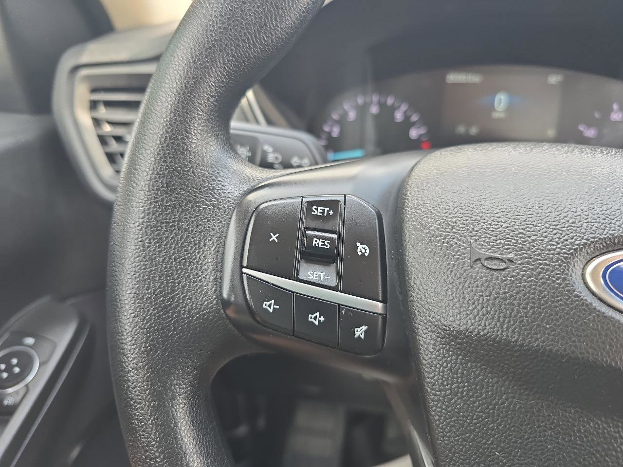 Used 2020 Ford Escape S image 22