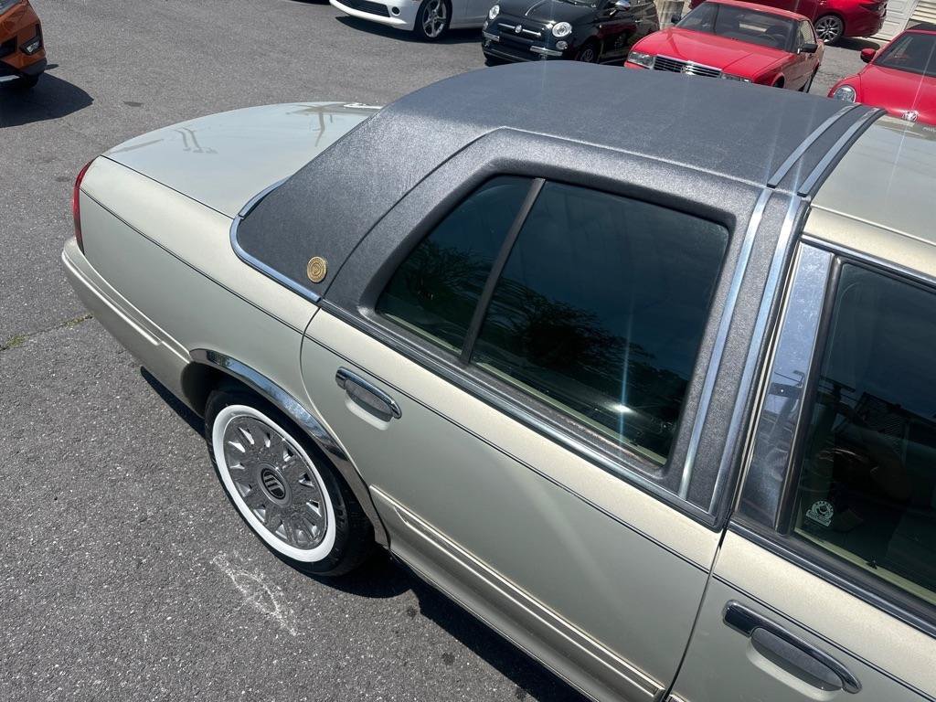 Used 2004 Mercury Grand Marquis GS RWD image 13