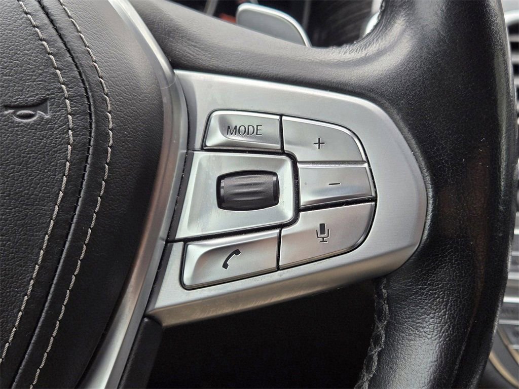Used 2019 BMW 740i xDrive w/ Executive Package image 29