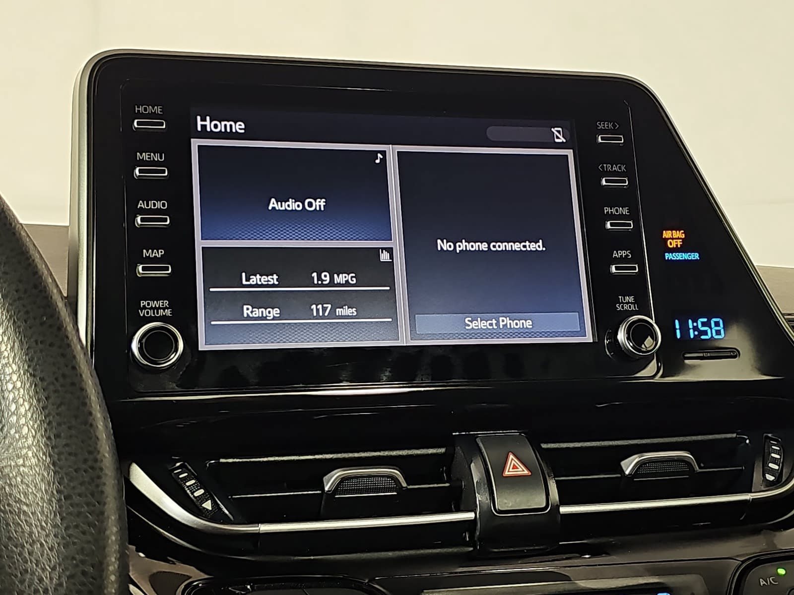 Used 2019 Toyota C-HR LE FWD image 21