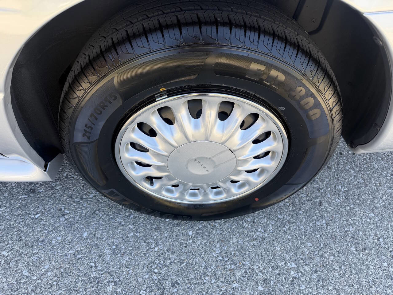 Used 2003 Buick Le Sabre Custom FWD image 18