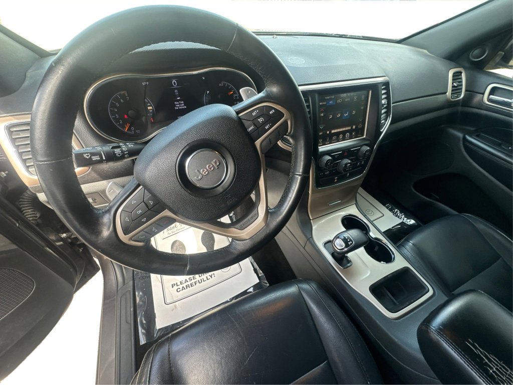 Used 2015 Jeep Grand Cherokee Laredo w/ Quick Order Package 23E image 32