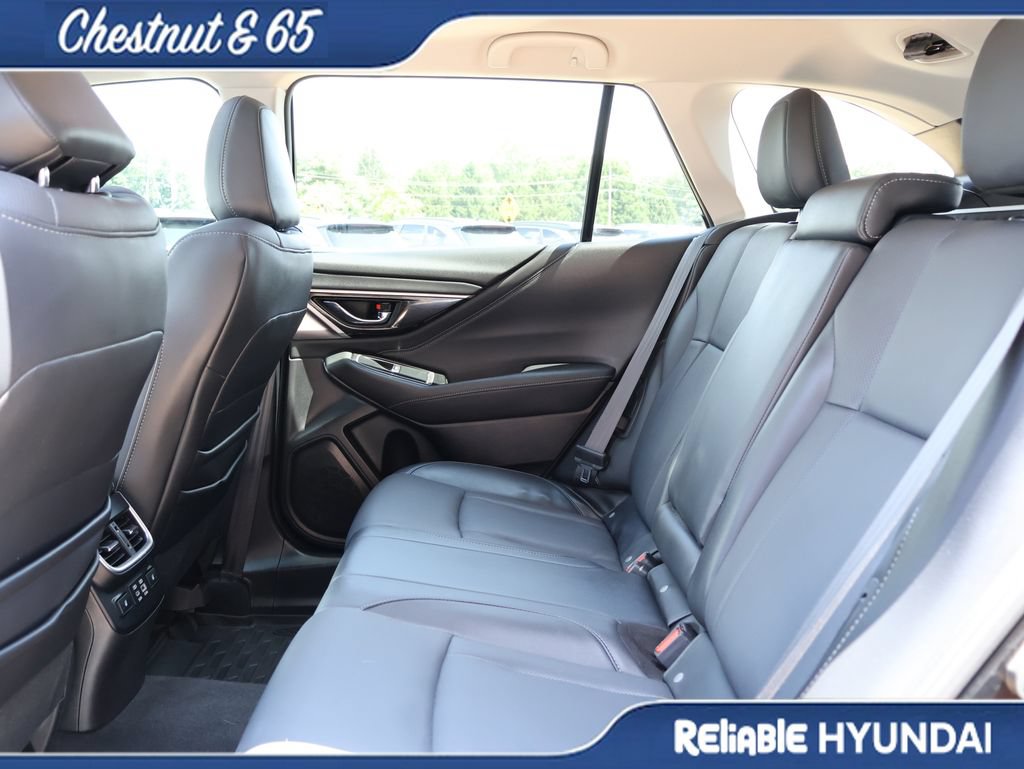 Used 2023 Subaru Outback Limited AWD/4WD image 19