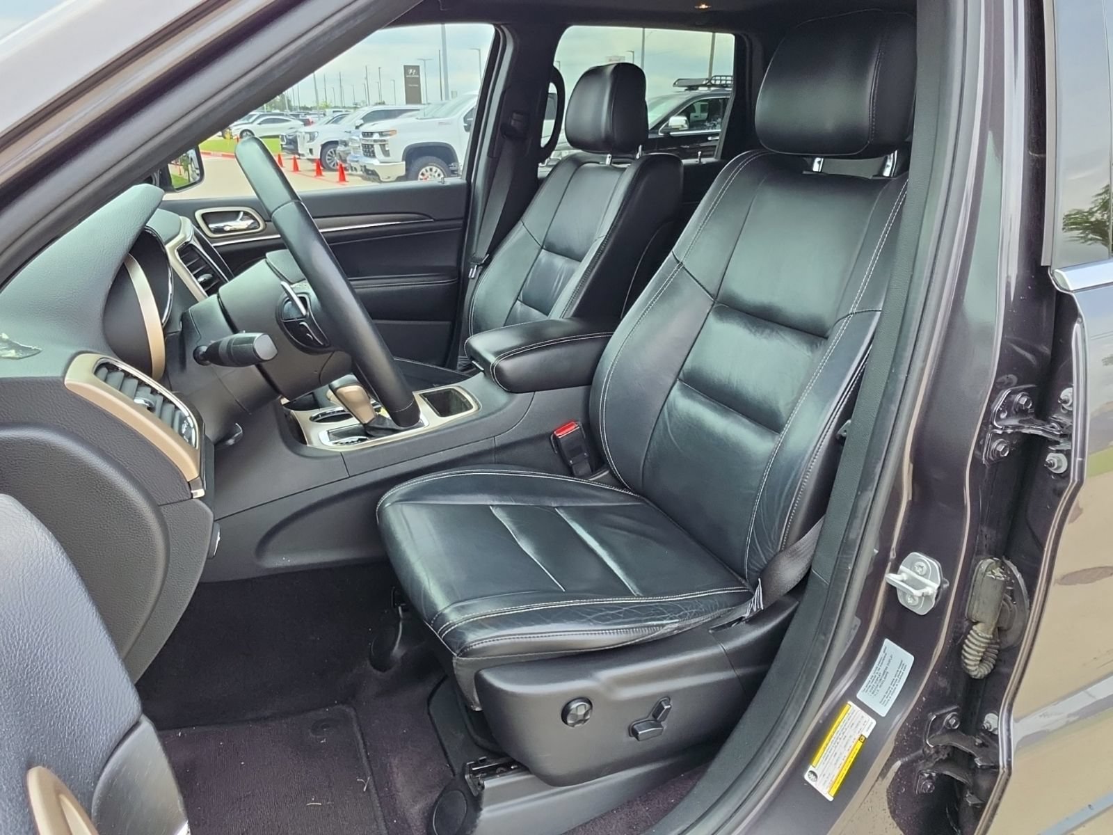Used 2017 Jeep Grand Cherokee Limited RWD image 13