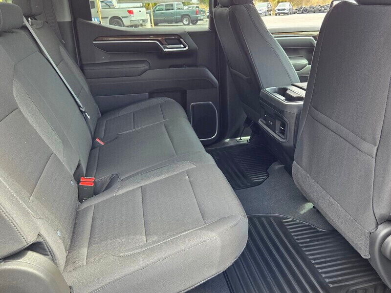 New 2026 Chevrolet Silverado 1500 LT w/ LPO, Dark Essentials Package RWD image 11