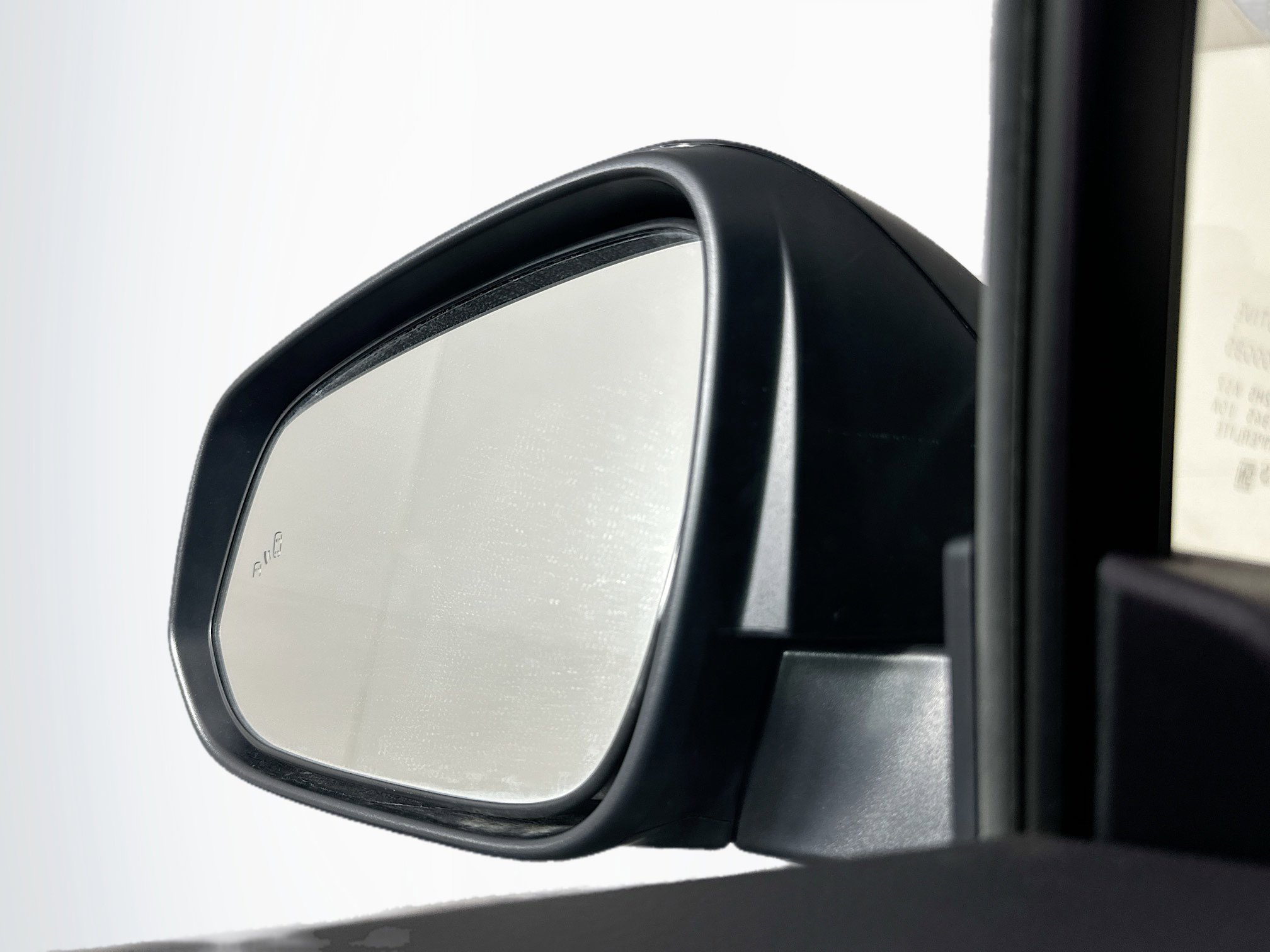 Used 2024 Subaru Solterra Premium image 16