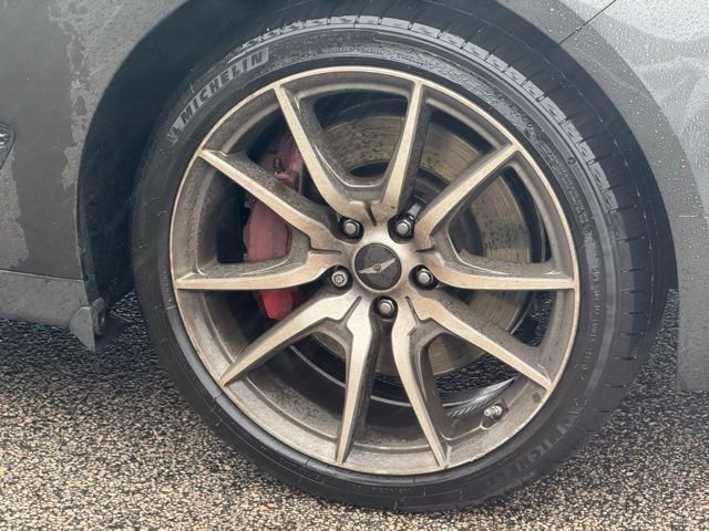 Used 2025 Genesis G70 2.5T image 14