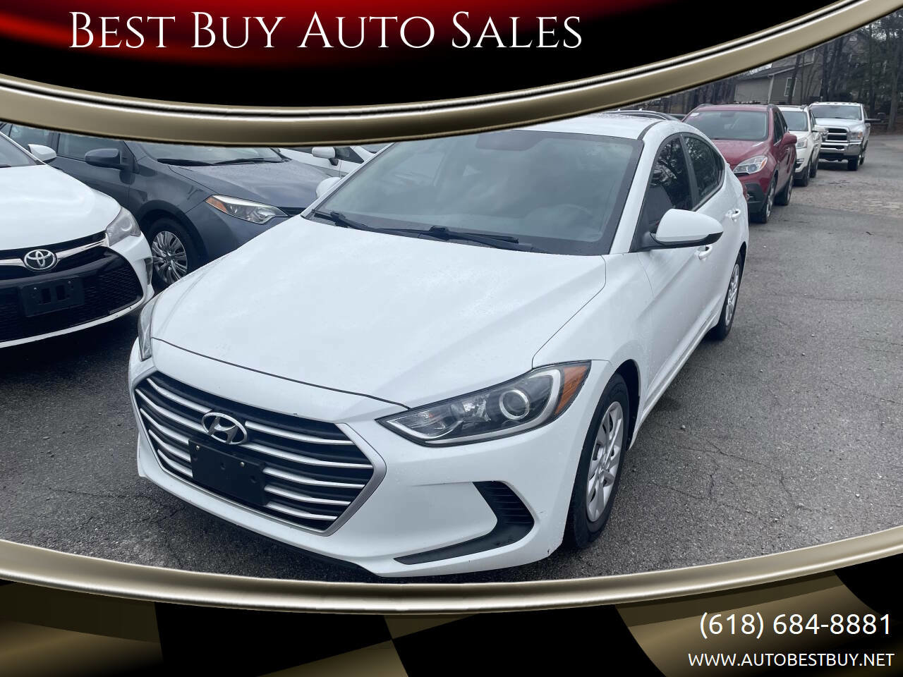 Used 2017 Hyundai Elantra SE image 1