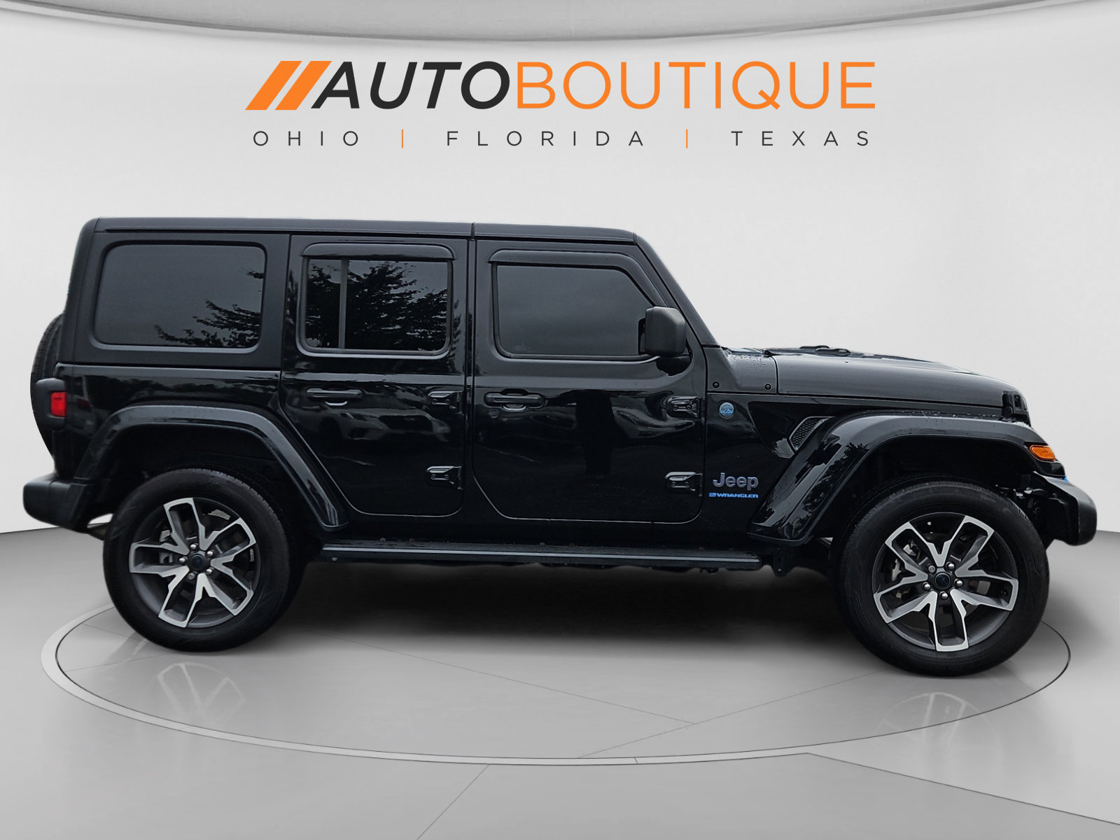 Used 2024 Jeep Wrangler Unlimited AWD/4WD image 6