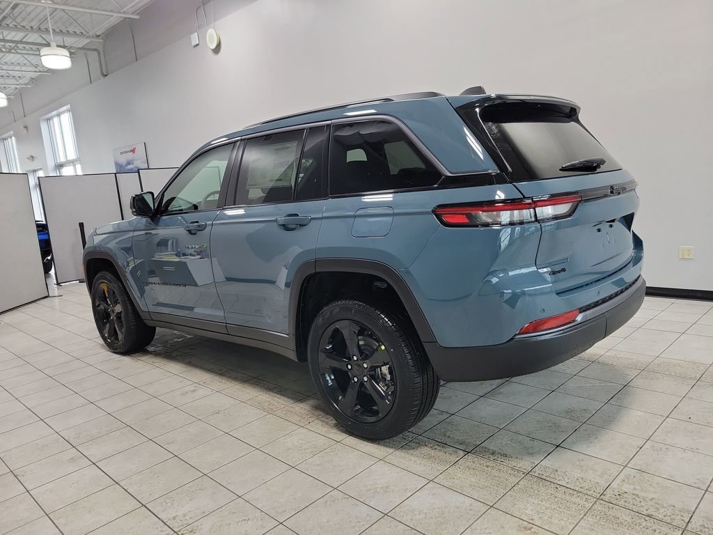 New 2026 Jeep Grand Cherokee Limited image 4