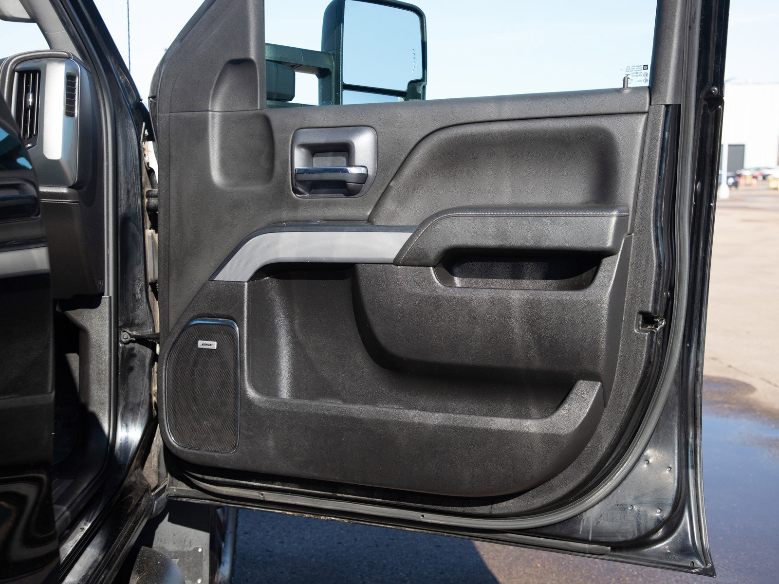 Used 2019 Chevrolet Silverado 2500 LTZ image 9