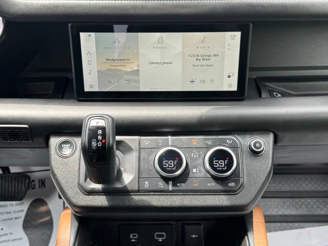 Certified 2023 Land Rover Defender 110 X-Dynamic SE AWD/4WD image 26