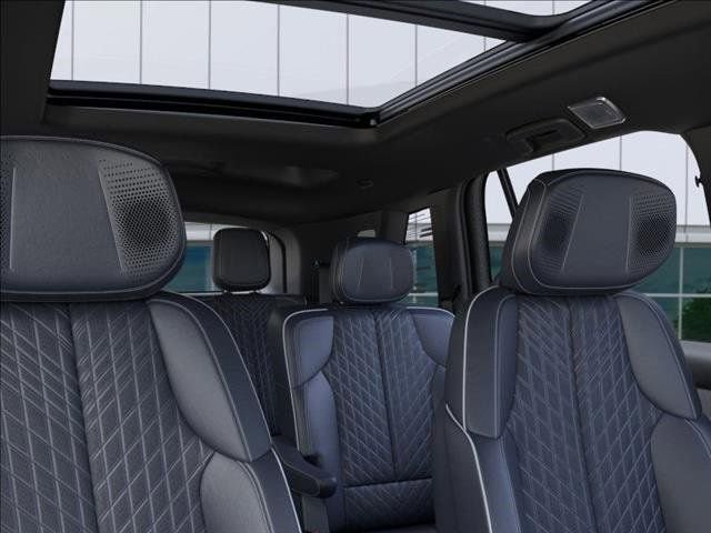 New 2026 Cadillac Vistiq Premium Luxury image 24