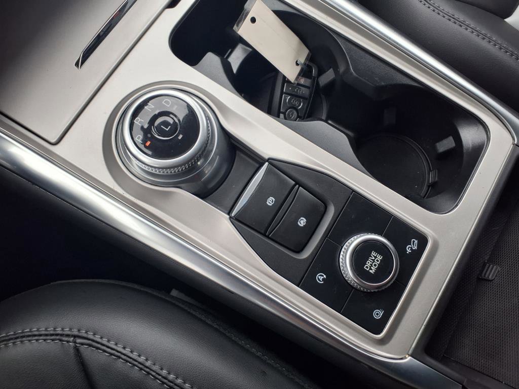 Certified 2023 Ford Explorer XLT w/ Equipment Group 202A image 20