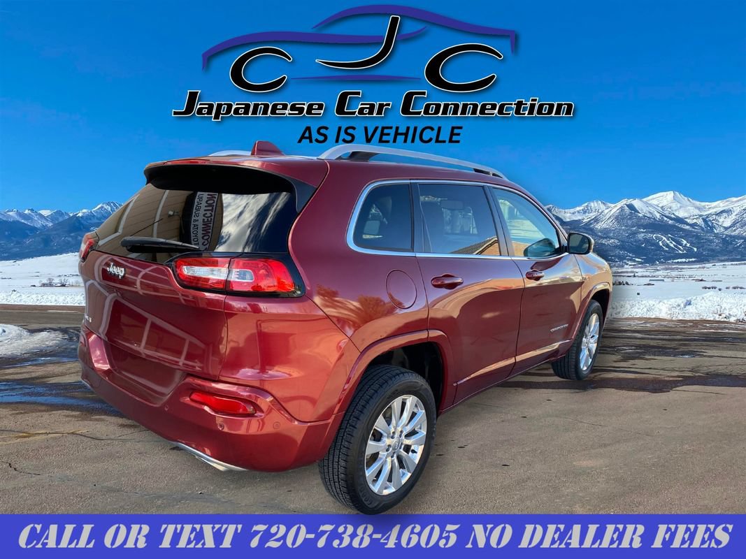 Used 2016 Jeep Cherokee Overland w/ Technology Group AWD/4WD image 8