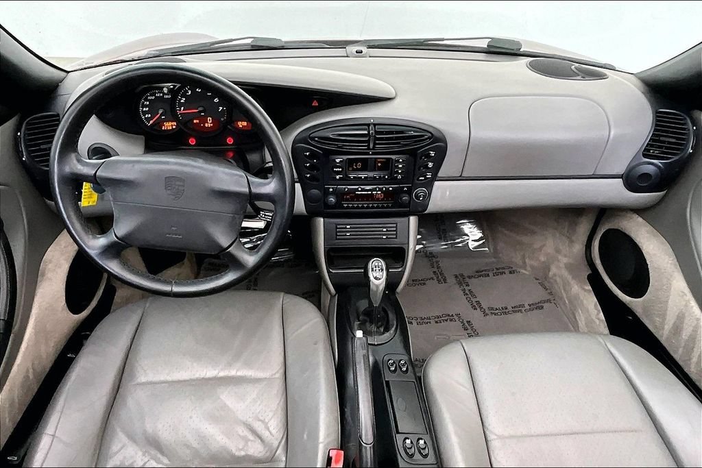 Used 2000 Porsche Boxster RWD image 19
