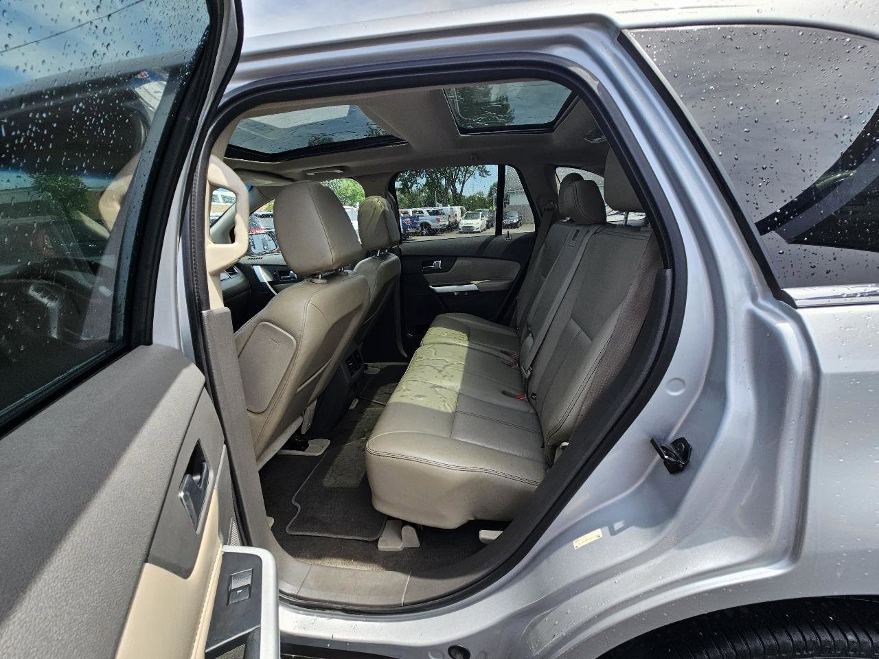 Used 2013 Ford Edge Limited FWD image 22